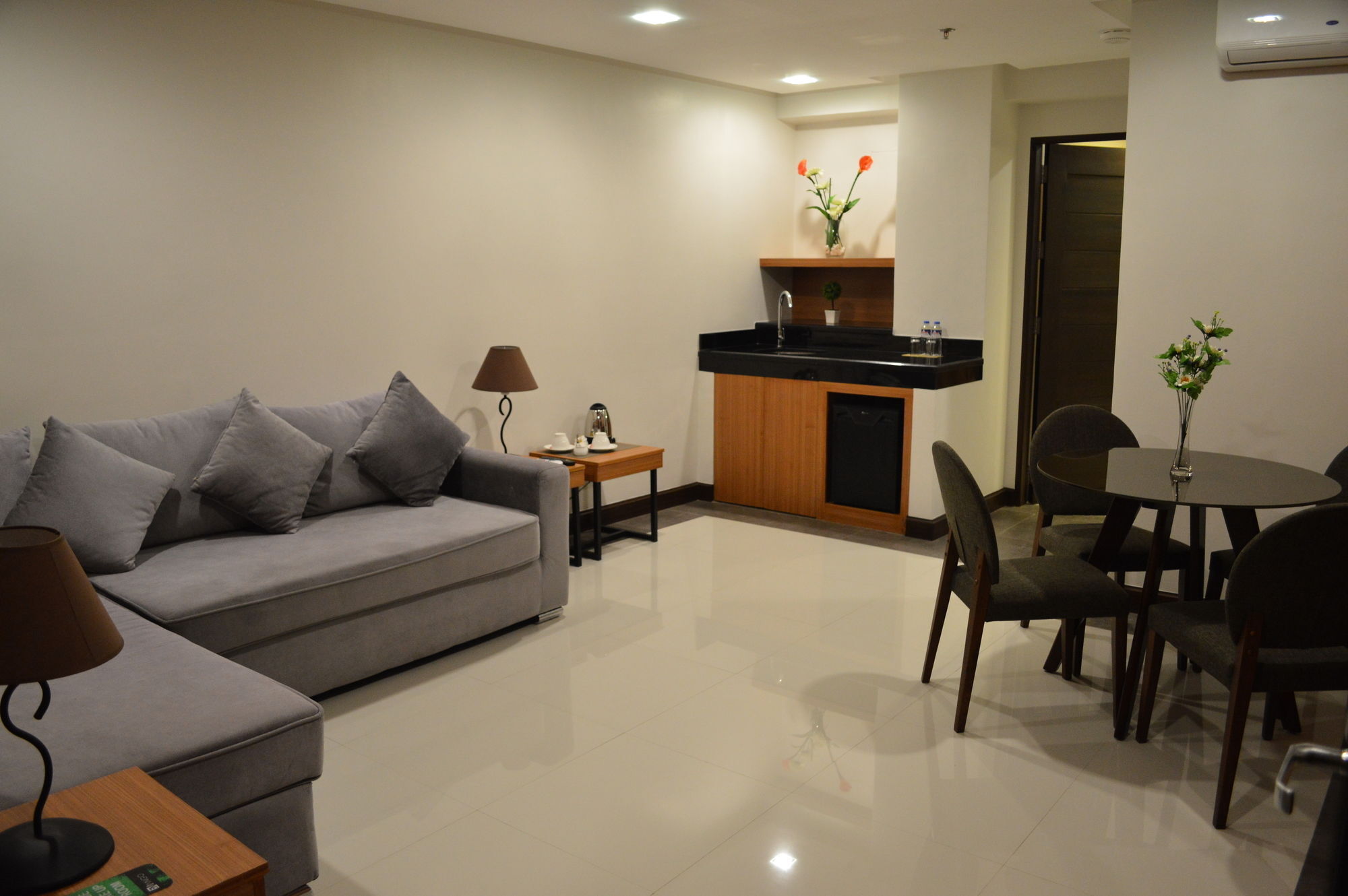 Mango Suites - Santiago City of Santiago Extérieur photo